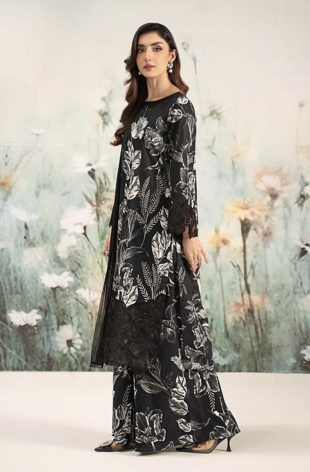 MARIA.B 3 Piece Printed Lawn Suit - Image 3