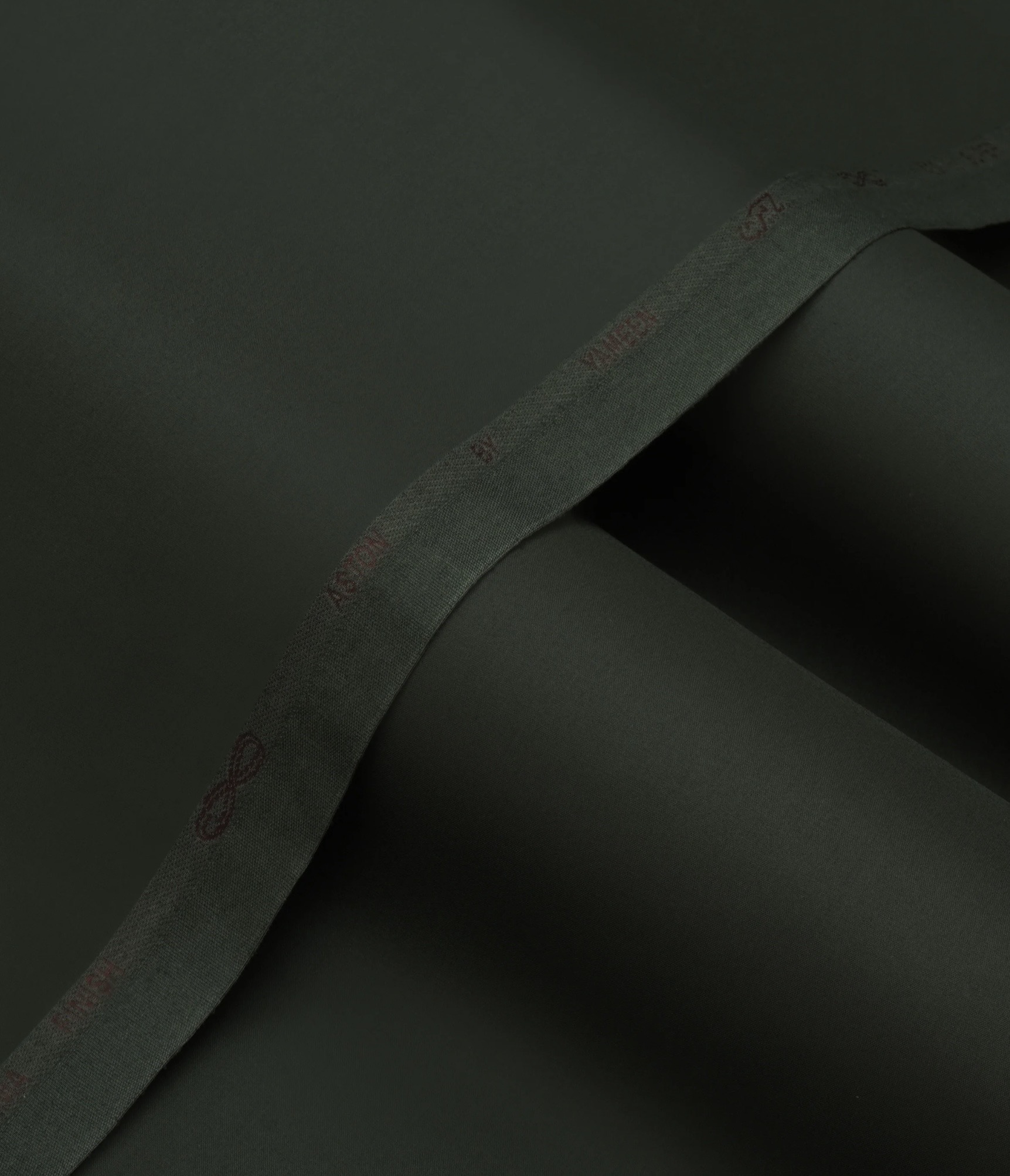 Aston - Image 3